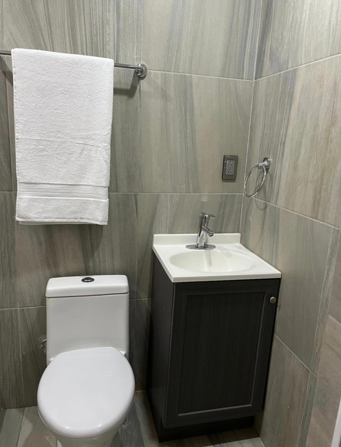 Apartamentos Aeropuerto Ciudad Juárez Zewnętrze zdjęcie